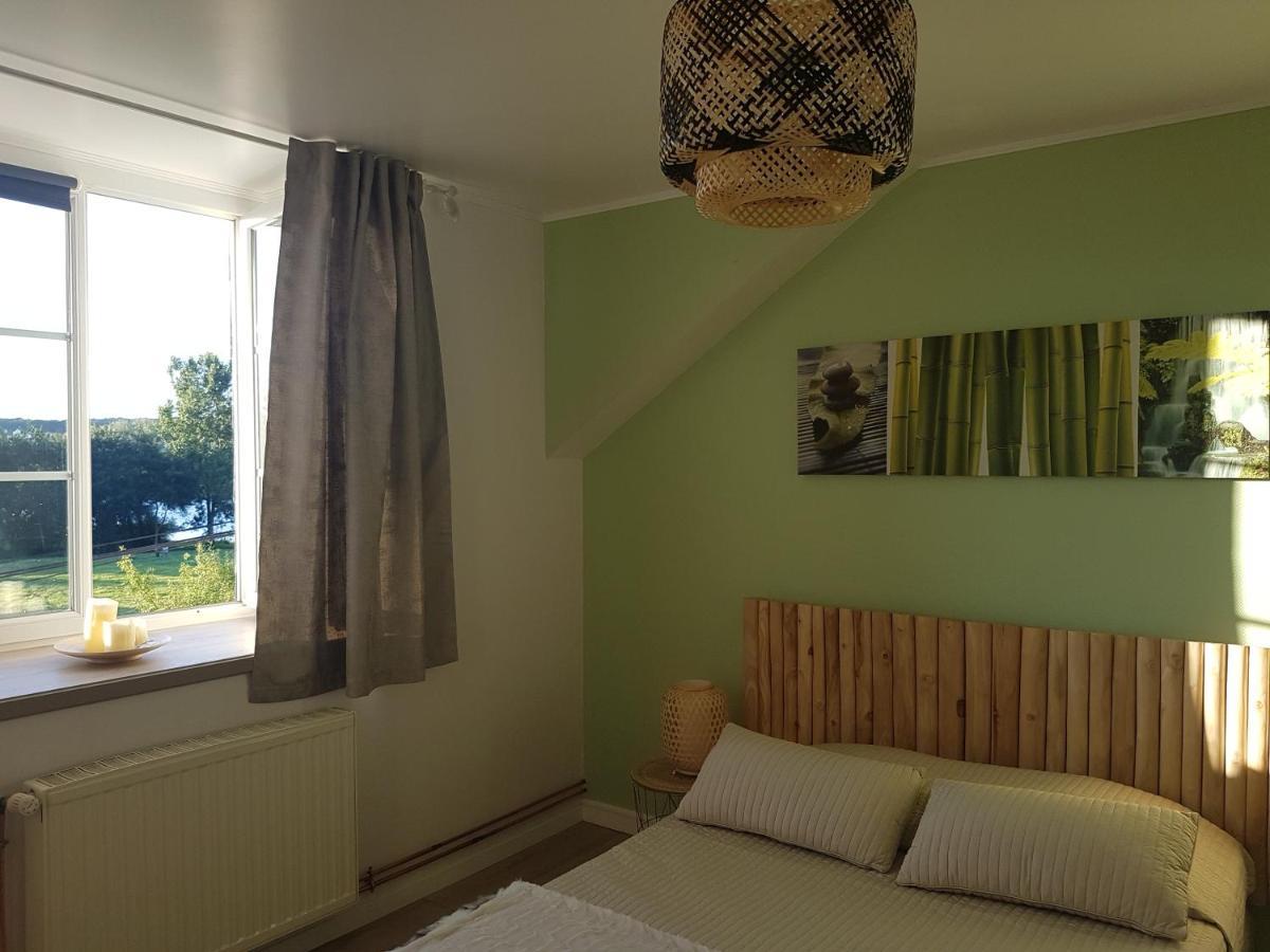 Lucriolla Hotel Oree-d'Anjou ภายนอก รูปภาพ